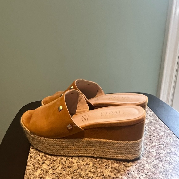 Felipe Rivera Platform Sandals - Picture 5 of 7